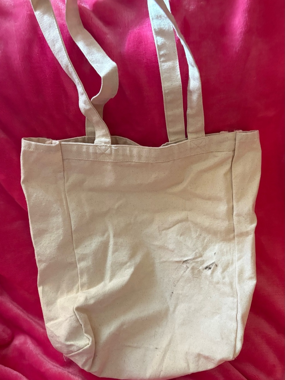 Cream Canvas Tote Bag with Retro 'The Golden Girls' Kitchen Graphic - Picture 2 of 5